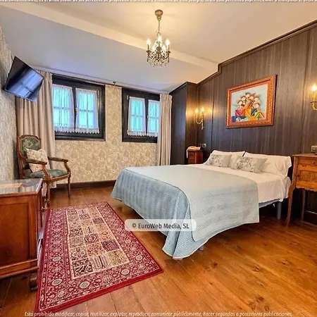 Palacio Carlos I Villaviciosa (Asturias)