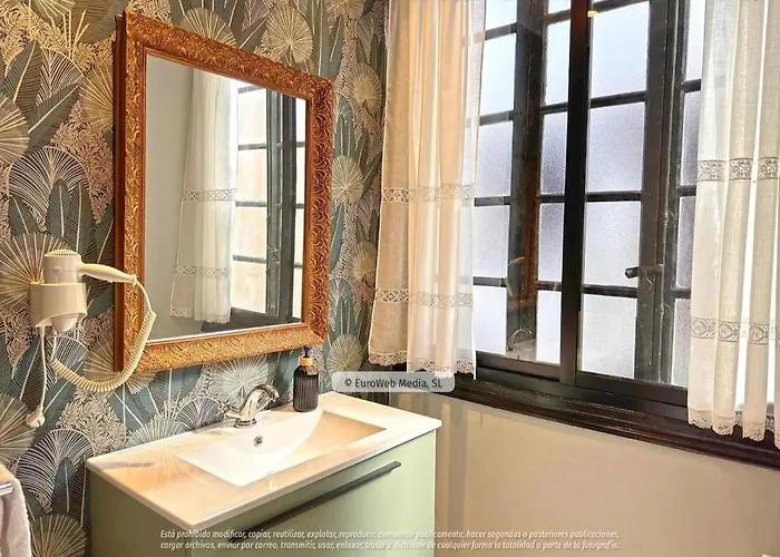 Palacio Carlos I Hotel Villaviciosa (Asturias)