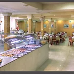 Palacio Carlos I 2*