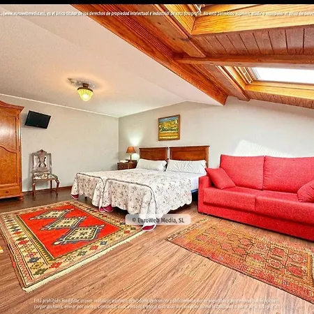 Palacio Carlos I Hotel 2*