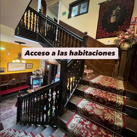فندق Palacio Carlos I 2*